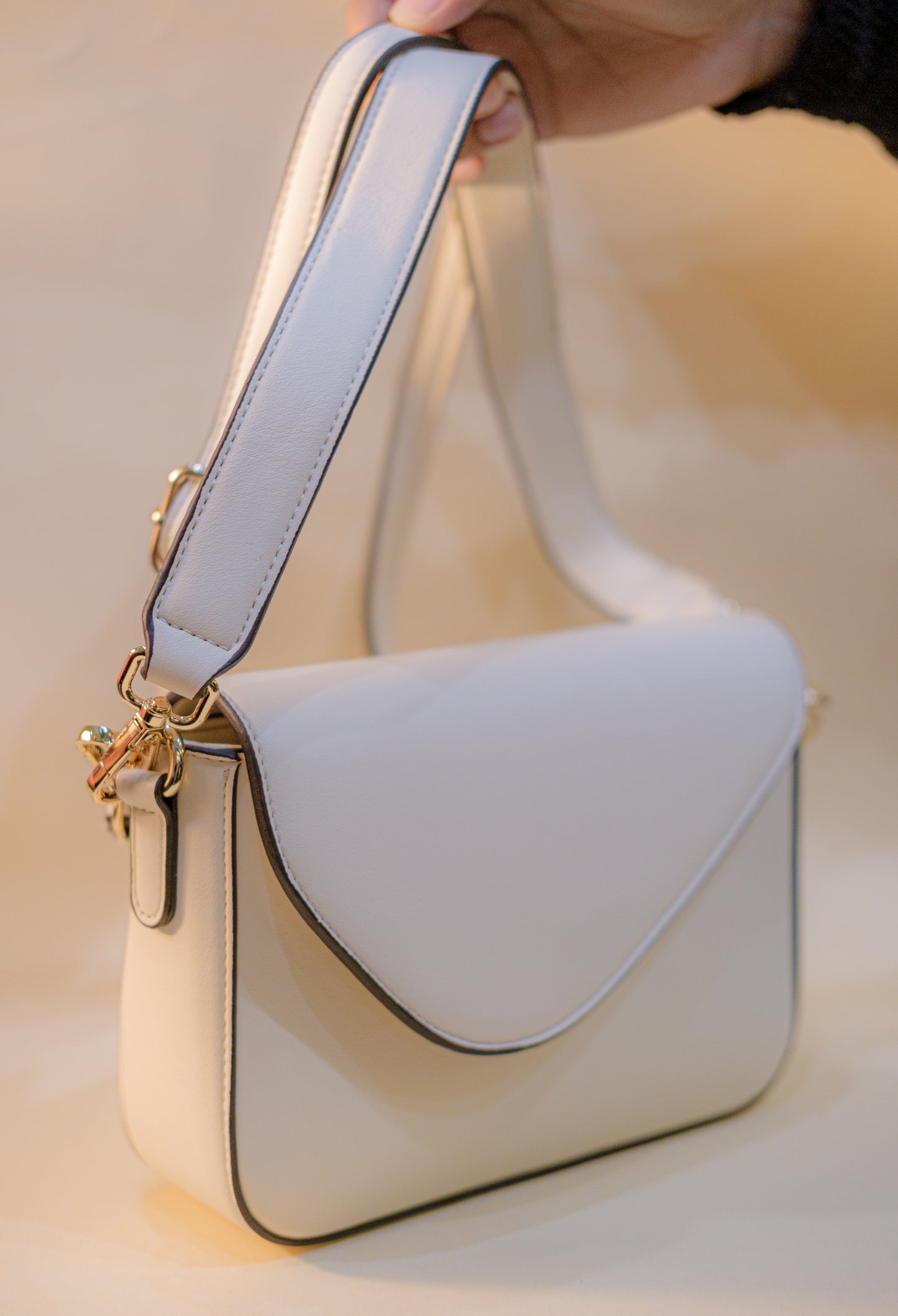 Sherone Shoulder Sling Bag